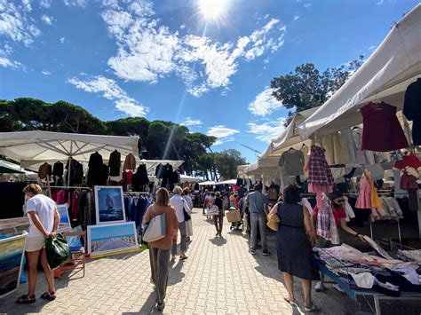 forte dei marmi market